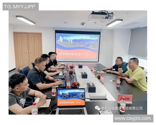 LNG在挑战者杯中的团队协作表现分析与点评